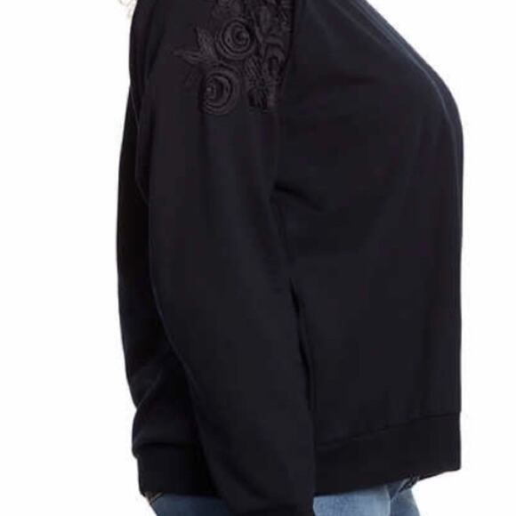 Gloria Vanderbilt Women's Pullover Lace Shoulder Size XXL NWT - Picture 4 of 5